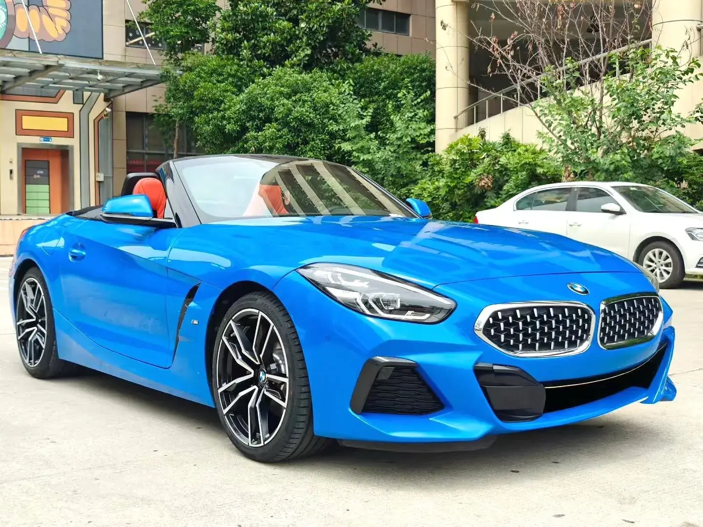 2019 BMW Z4 thumbnail 3