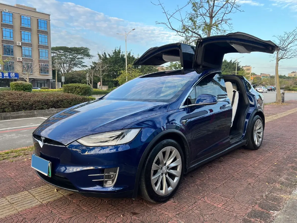 2016 Tesla Model X BEV 75KWH