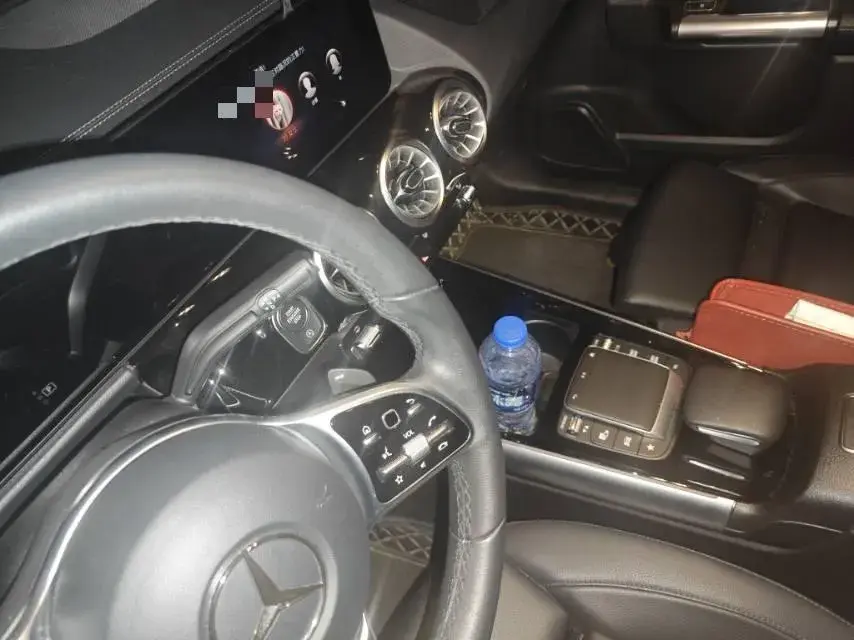 2022 MERCEDES-BENZ GLA thumbnail 3