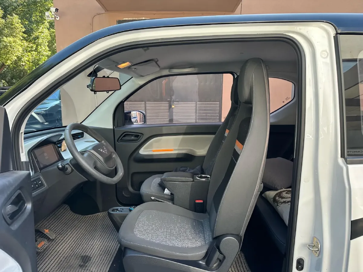 2020 WuLing HongGuang MINI EV BEV 13.8KWH,autocango,china used car exporter,china ev exporter,chinese used car exporter,chinese used ev exporter