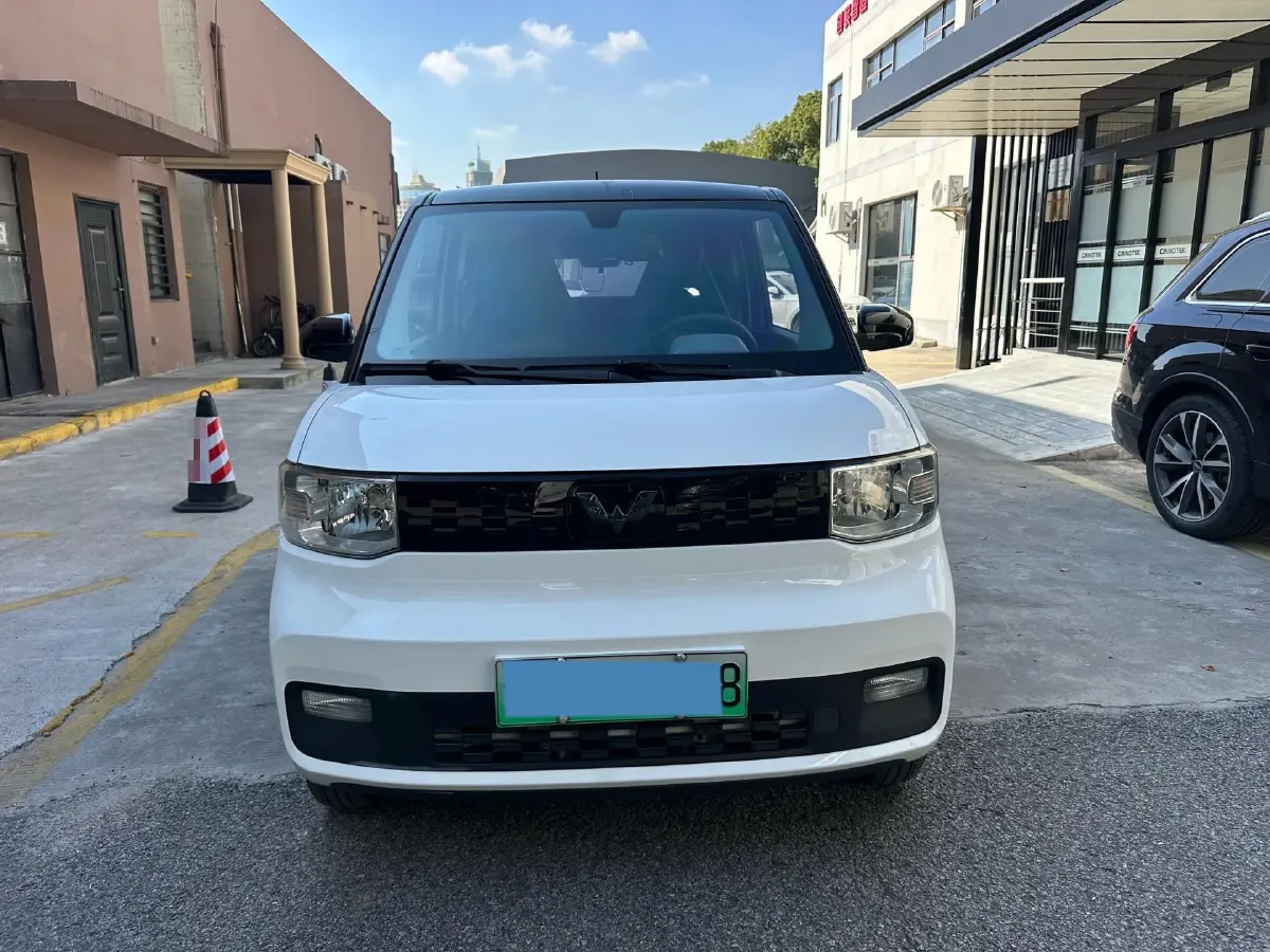 2020 WuLing HongGuang MINI EV BEV 13.8KWH,autocango,china used car exporter,china ev exporter,chinese used car exporter,chinese used ev exporter
