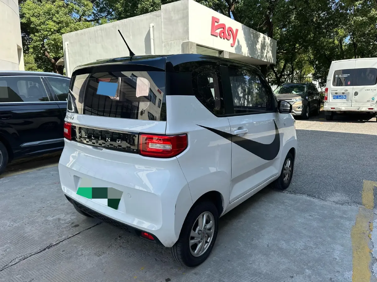 2020 WuLing HongGuang MINI EV BEV 13.8KWH,autocango,china used car exporter,china ev exporter,chinese used car exporter,chinese used ev exporter