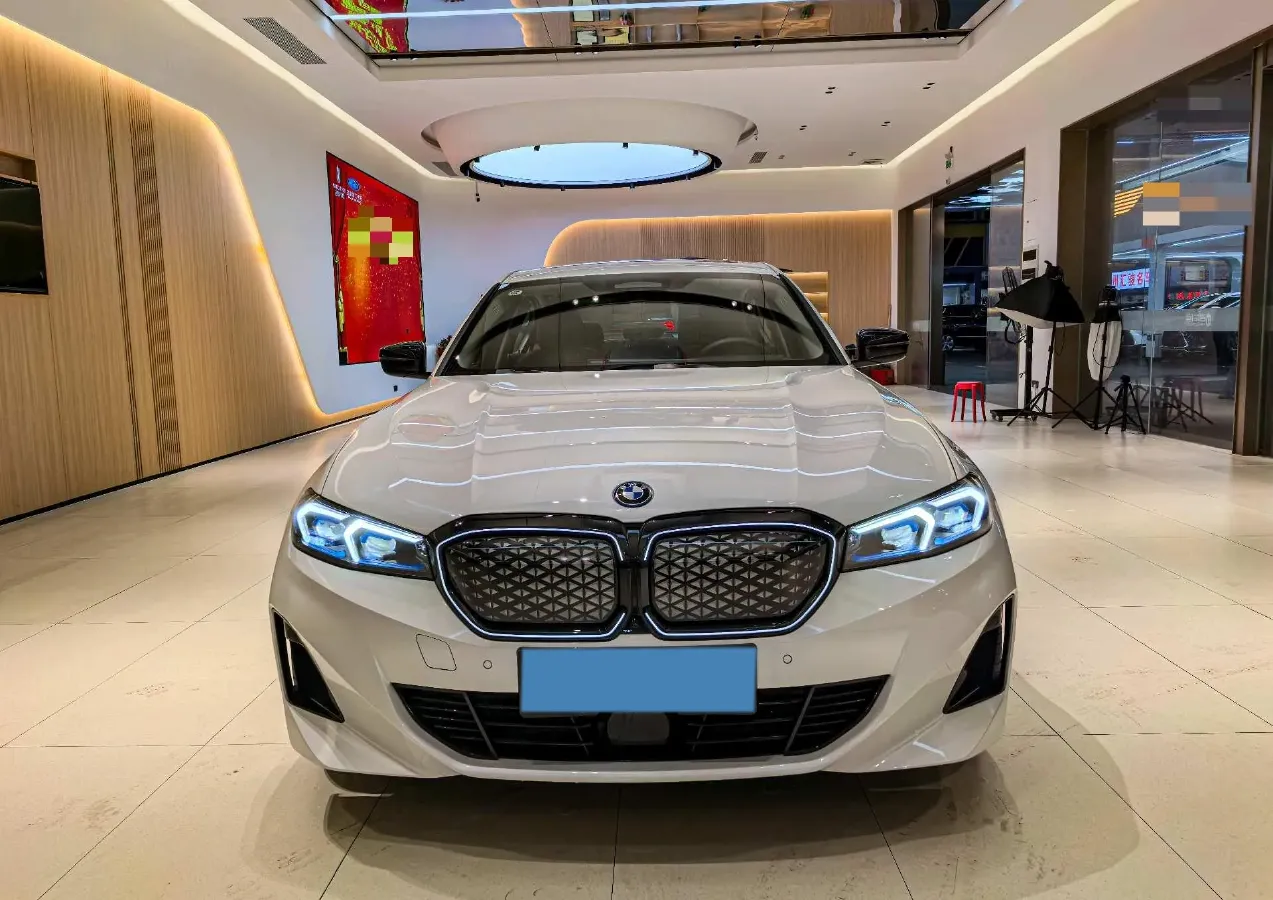 2025 BMW i3 BEV 79.05KWH,autocango,china used car exporter,china ev exporter,chinese used car exporter,chinese used ev exporter
