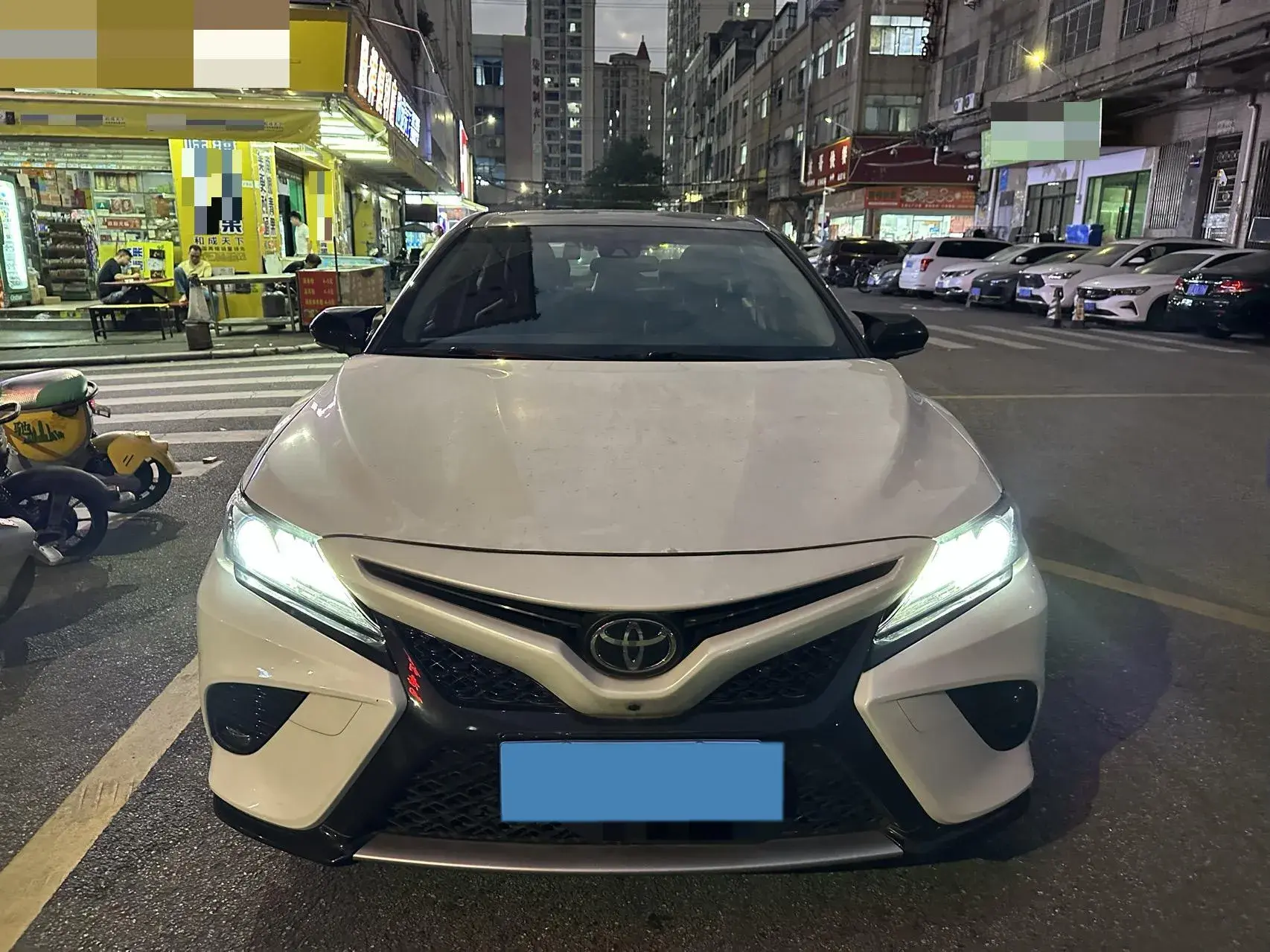 2019 TOYOTA CAMRY thumbnail 2