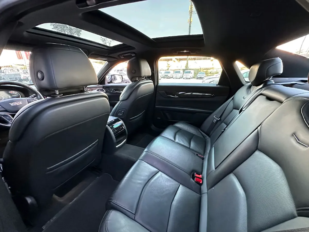 2021 Cadillac CT6 2.0T 237HP L4 10AT,autocango,china used car exporter,china ev exporter,chinese used car exporter,chinese used ev exporter