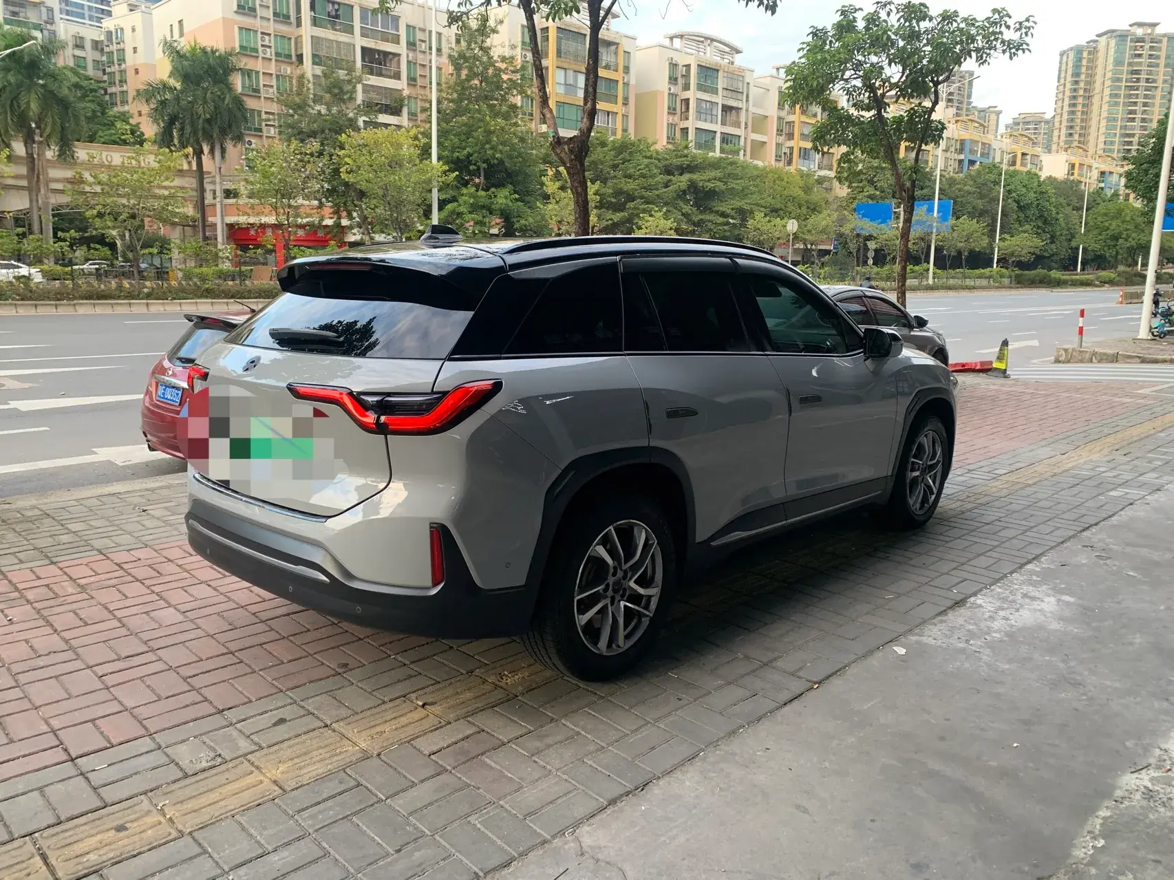 2020 NIO ES6 thumbnail 4