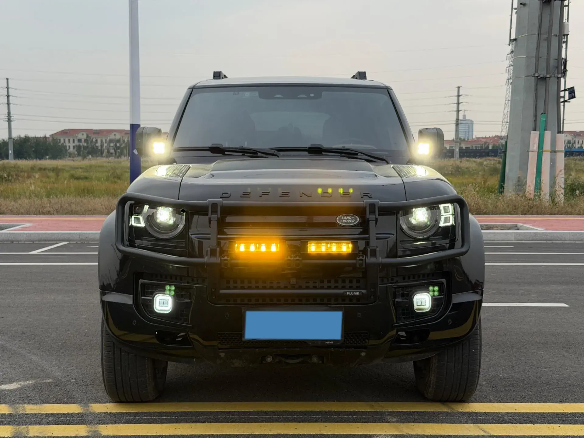 2022 LAND ROVER thumbnail 2