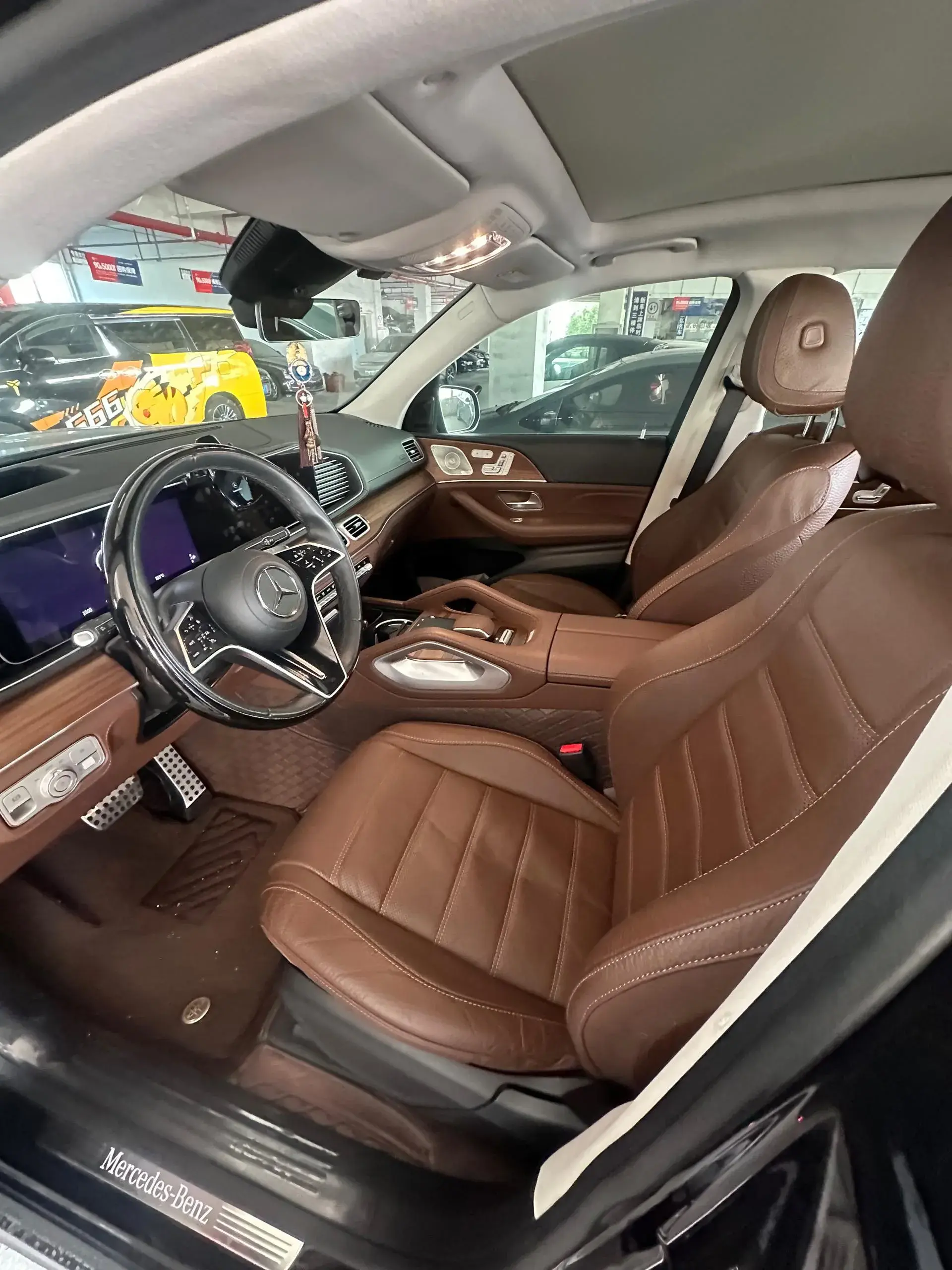 2024 MERCEDES-BENZ GLS thumbnail 4