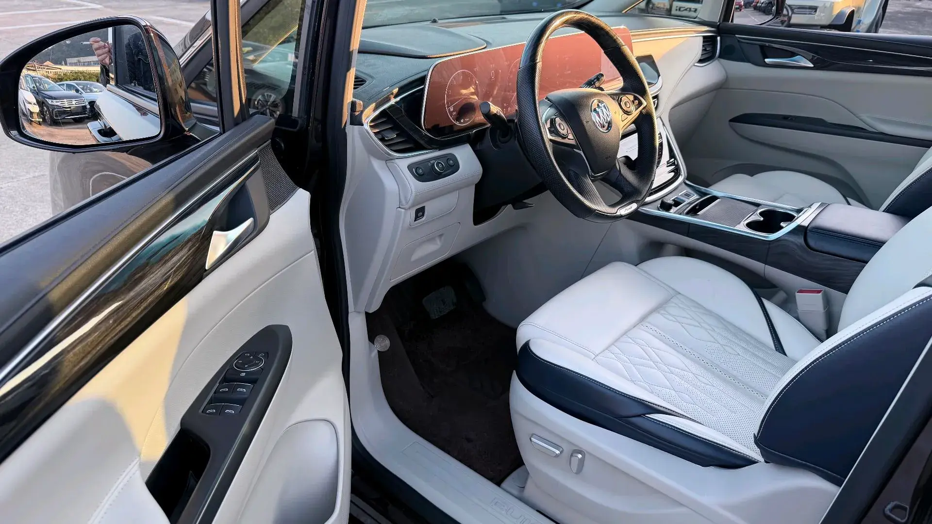 2021 BUICK GL8 thumbnail 3