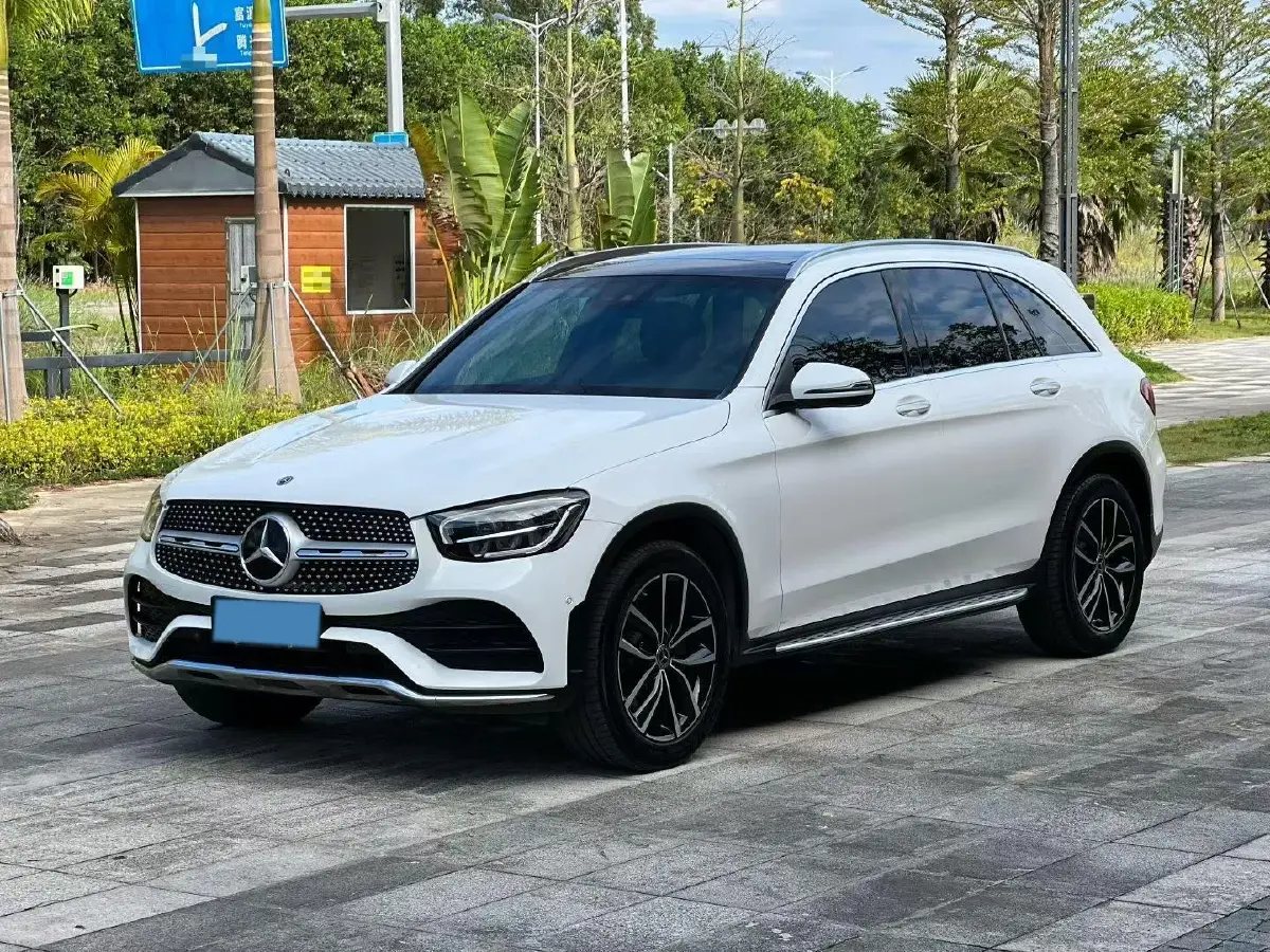 2021 Mercedes-Benz GLC Class 2.0T 258HP L4 9AT