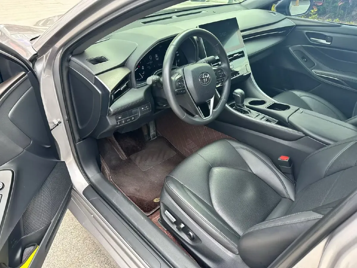 2023 Toyota Avalon 2.0L 177HP L4 CVT,autocango,china used car exporter,china ev exporter,chinese used car exporter,chinese used ev exporter