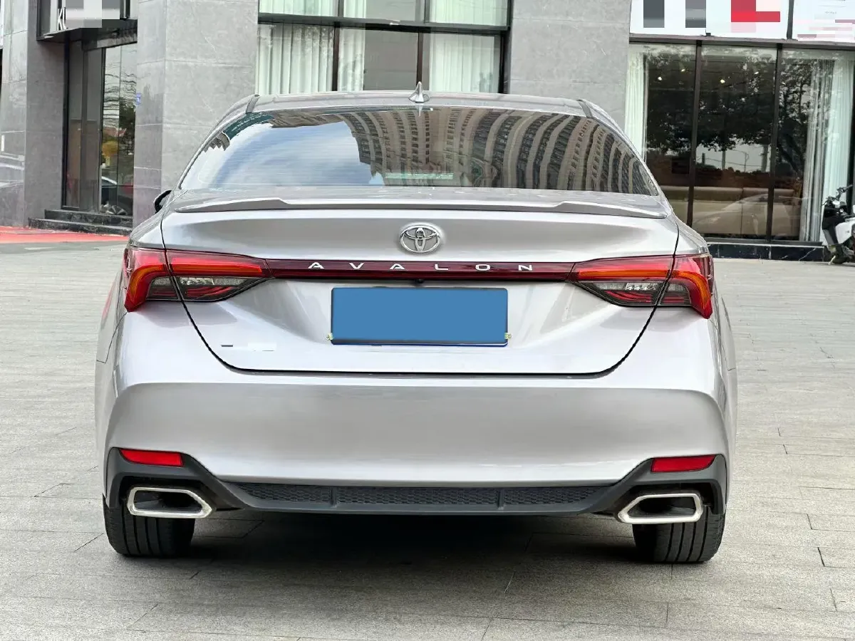 2023 Toyota Avalon 2.0L 177HP L4 CVT,autocango,china used car exporter,china ev exporter,chinese used car exporter,chinese used ev exporter