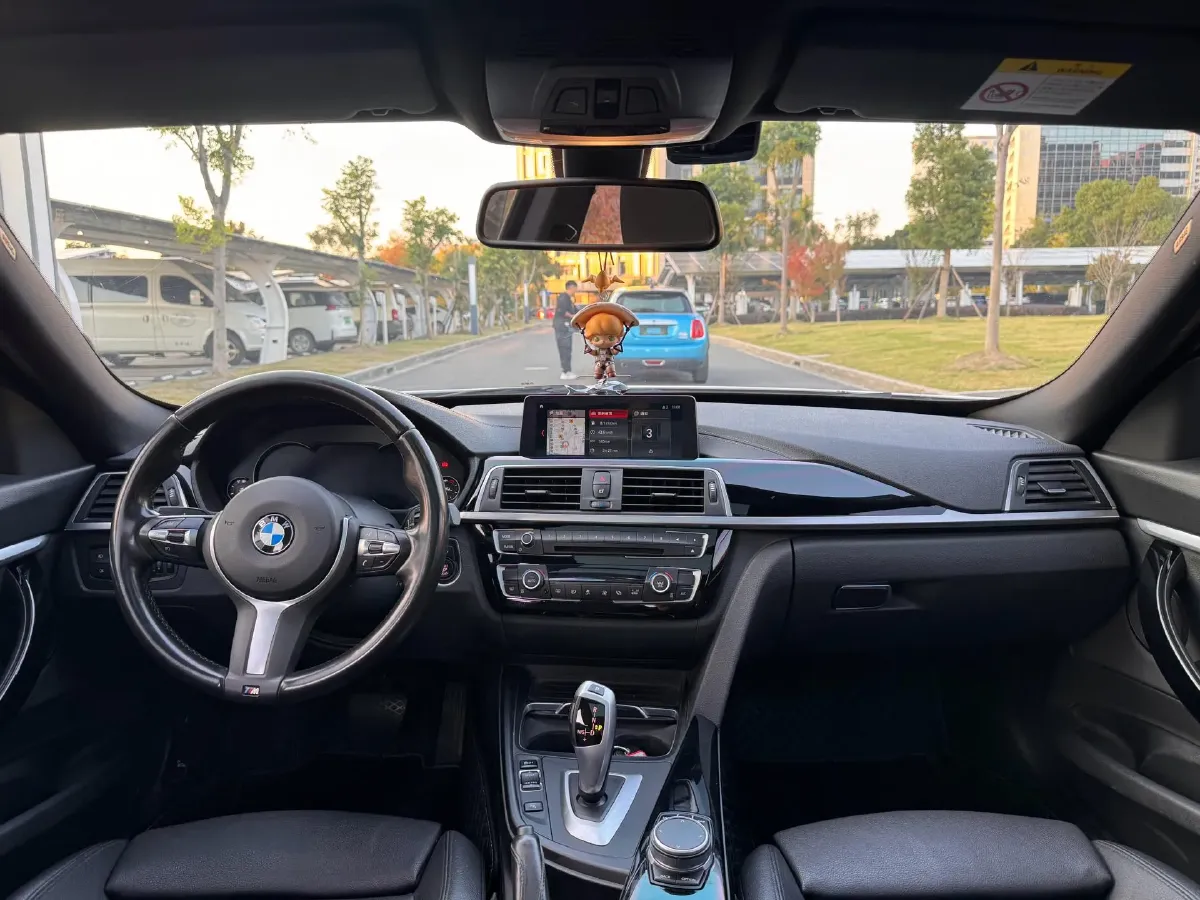 2020 BMW 3 Series GT 2.0T 184HP L4 8AT,autocango,china used car exporter,china ev exporter,chinese used car exporter,chinese used ev exporter