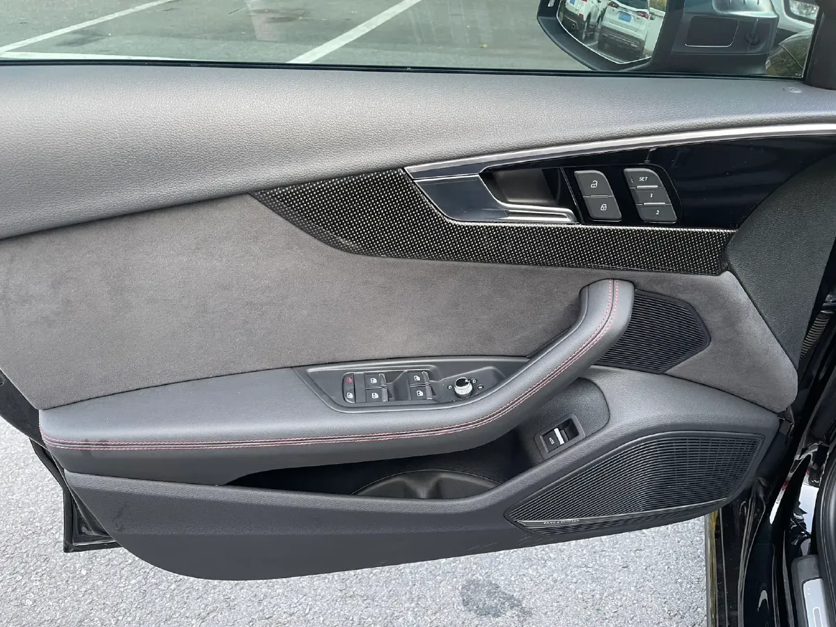 2024 Audi S4 3.0T 354HP V6 8AT,autocango,china used car exporter,china ev exporter,chinese used car exporter,chinese used ev exporter