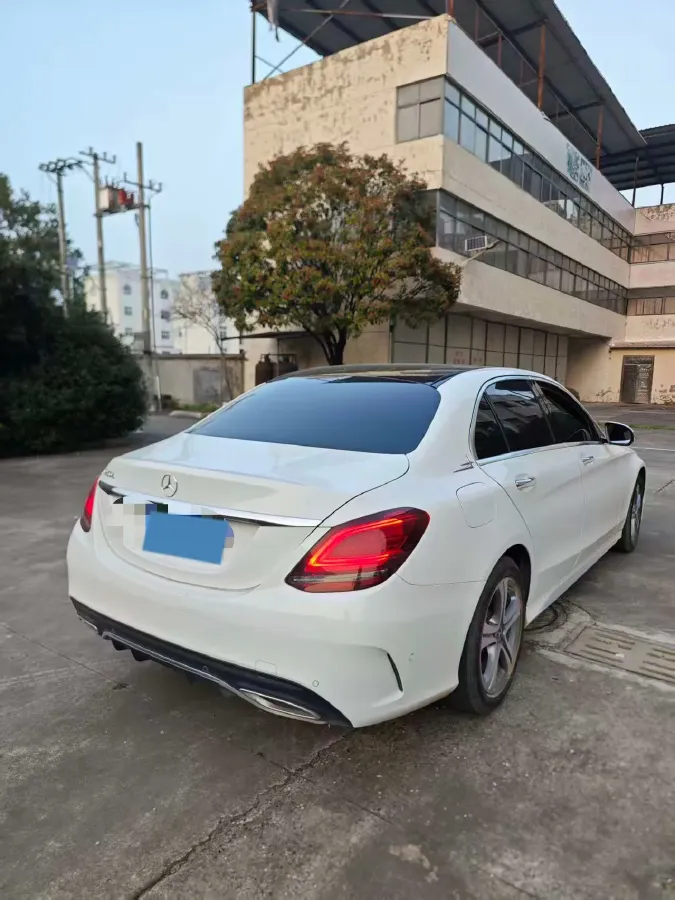 2021 Mercedes-Benz C Class 1.5T 184HP L4 9AT,autocango,china used car exporter,china ev exporter,chinese used car exporter,chinese used ev exporter