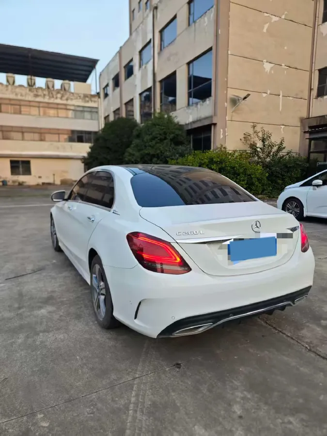 2021 Mercedes-Benz C Class 1.5T 184HP L4 9AT,autocango,china used car exporter,china ev exporter,chinese used car exporter,chinese used ev exporter