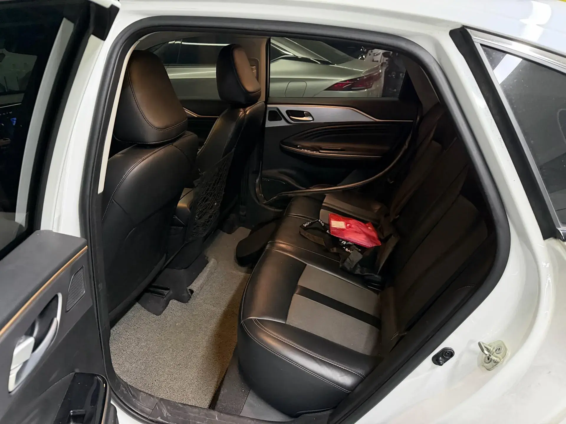 2022 AION S thumbnail 4