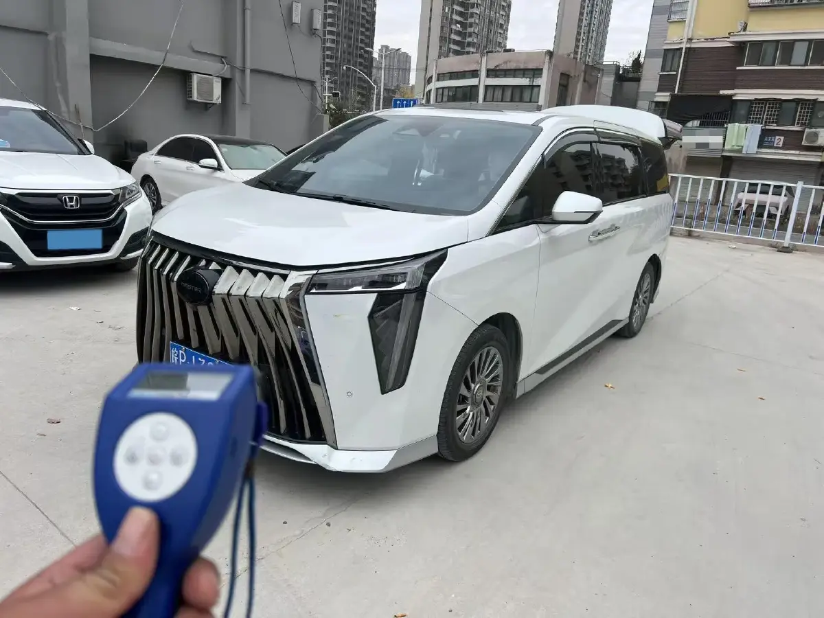 2023 GAC Trumpchi M8 2.0T 252HP L4 8AT