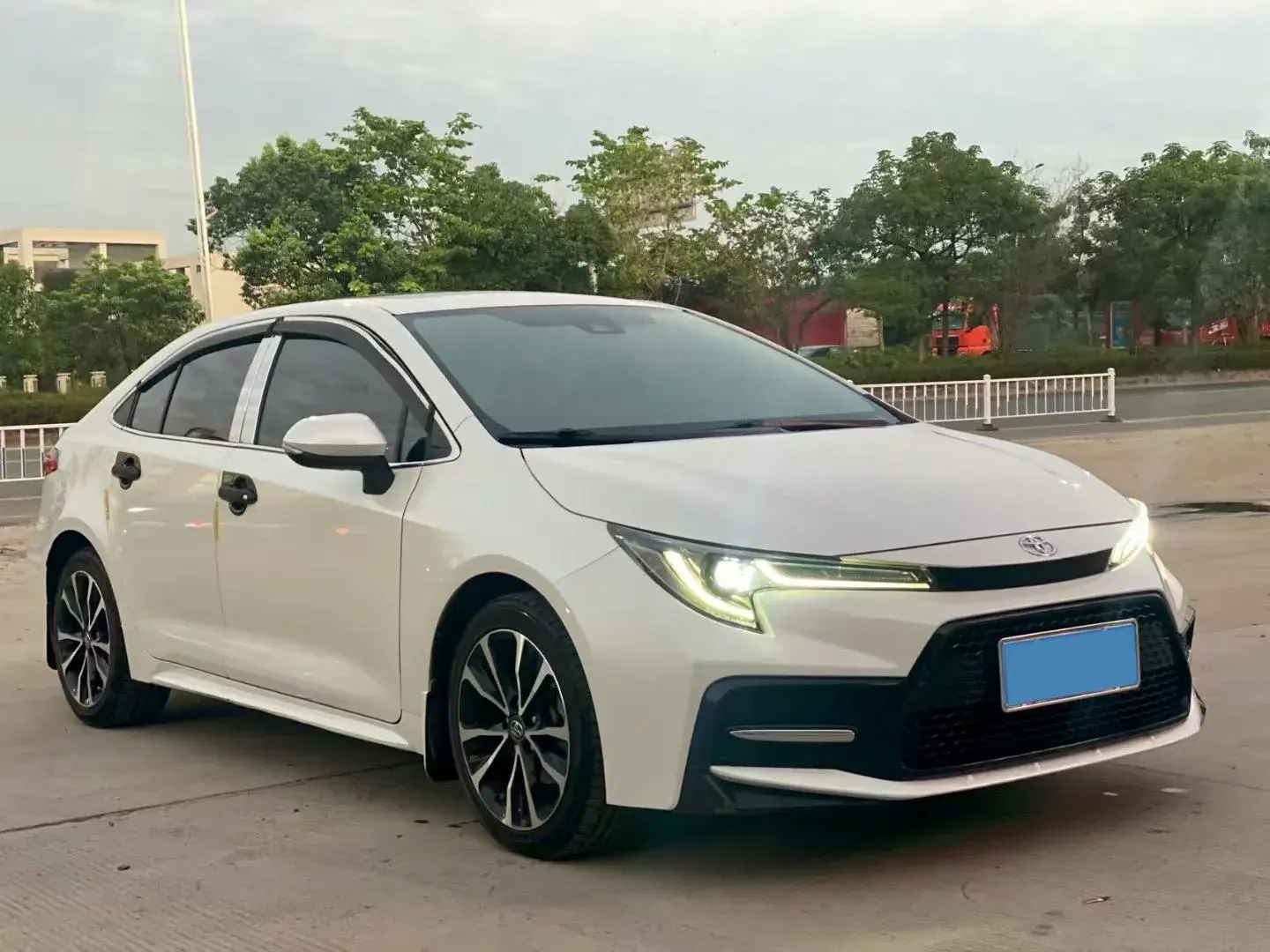 2019 TOYOTA LEVIN thumbnail 2