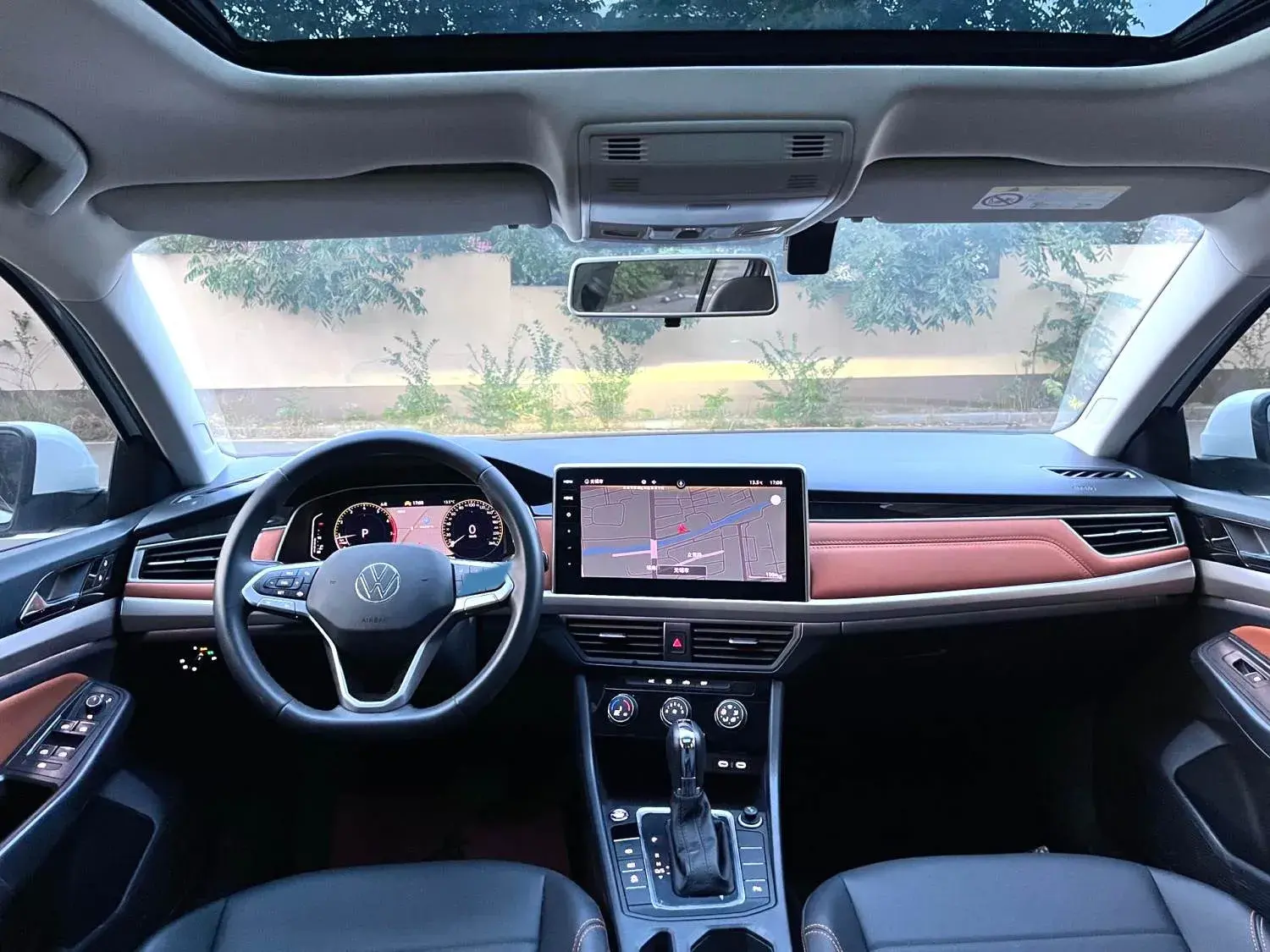 2023 VOLKSWAGEN BORA thumbnail 4