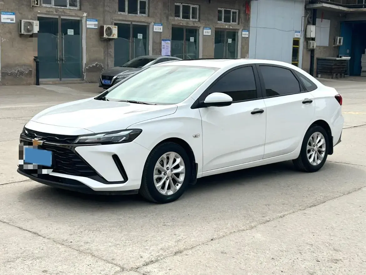 2023 CHEVROLET MONZA view 1