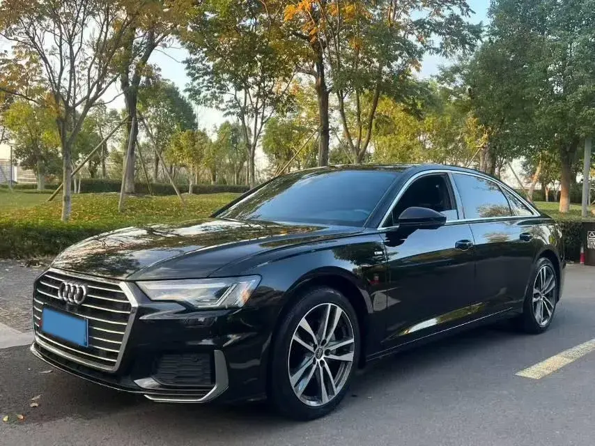 2019 Audi A6L 2.0T 190HP L4 7DCT