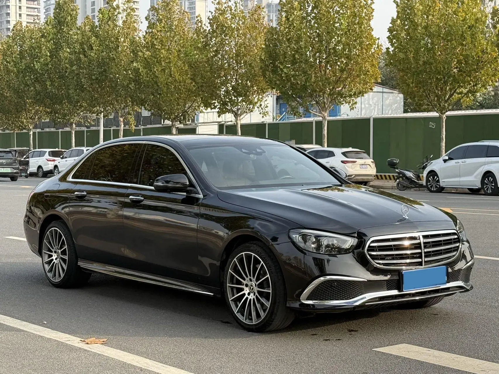 2021 MERCEDES-BENZ E thumbnail 3