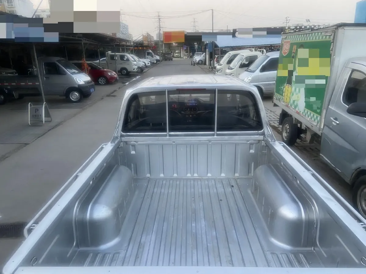 2021 Dongfeng RuiQi 2.4T 165HP L4 5MT,autocango,china used car exporter,china ev exporter,chinese used car exporter,chinese used ev exporter