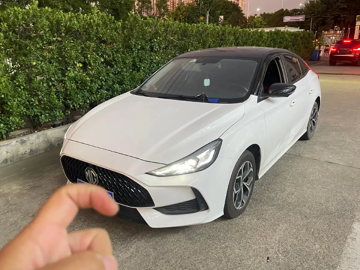 2021 MG 5 1.5L 120HP L4 CVT