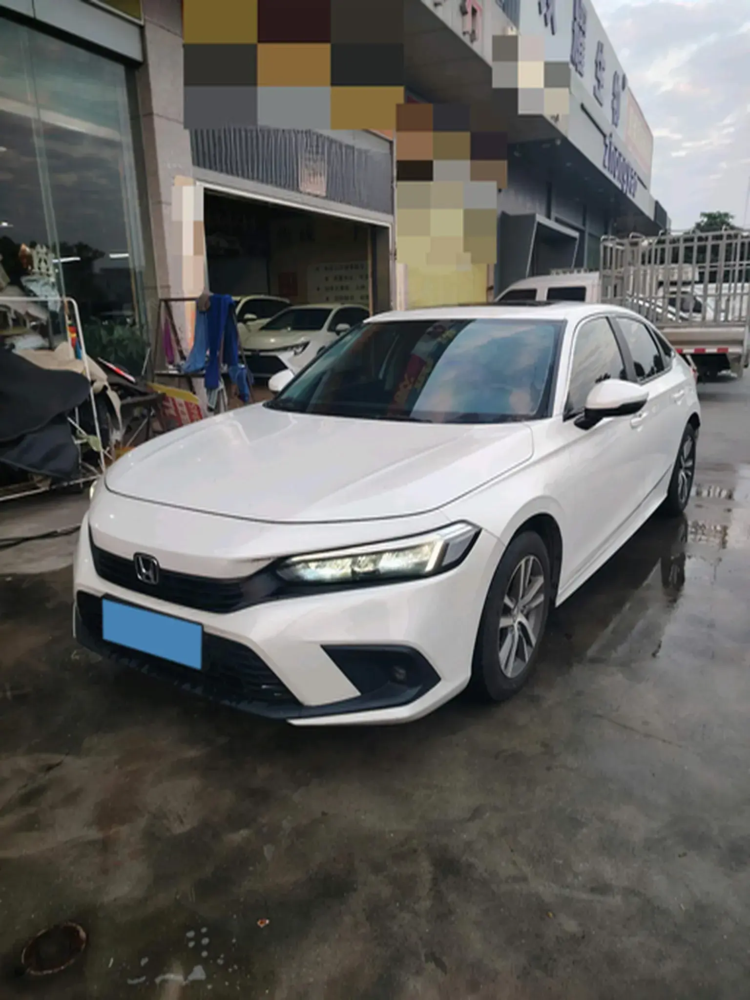 2023 HONDA CIVIC view 1