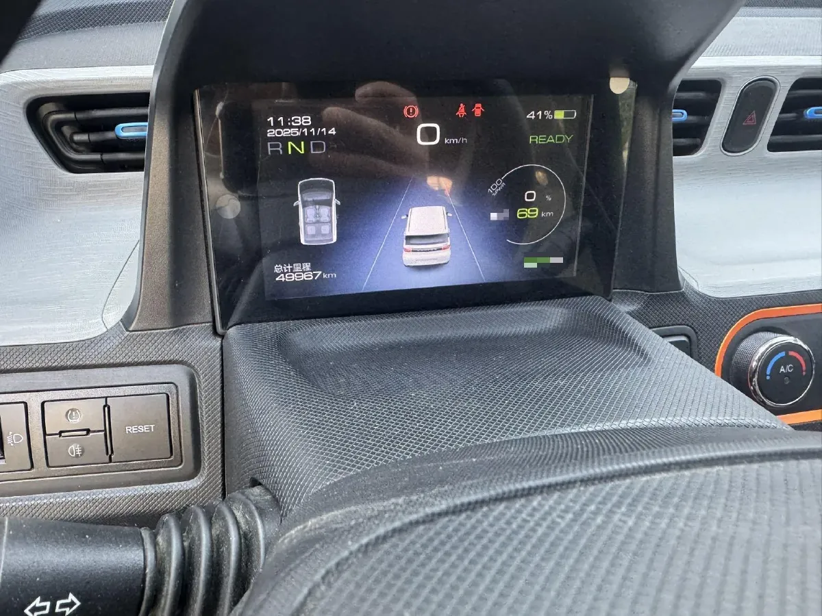 2021 WuLing HongGuang MINI EV BEV 13.8KWH,autocango,china used car exporter,china ev exporter,chinese used car exporter,chinese used ev exporter