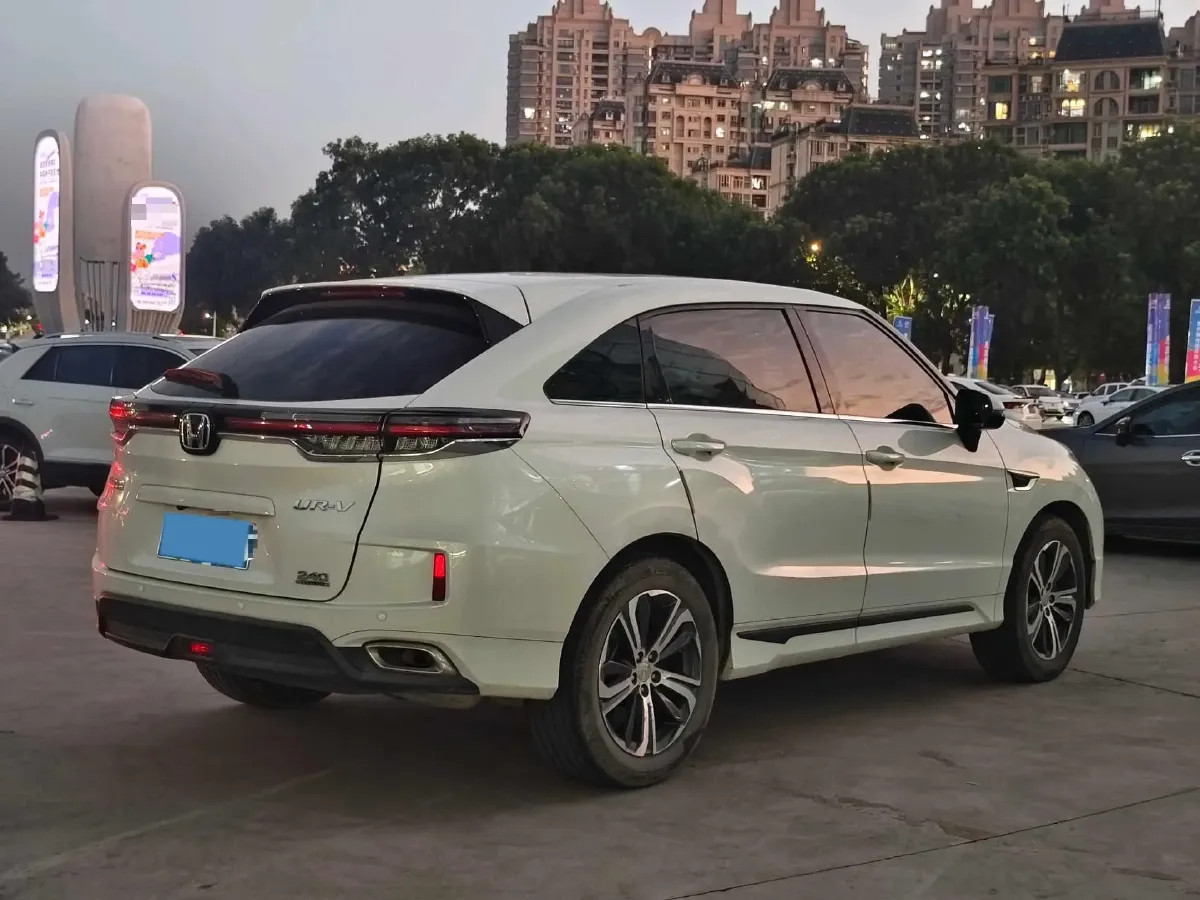 2020 Honda UR-V 1.5T 193HP L4 CVT,autocango,china used car exporter,china ev exporter,chinese used car exporter,chinese used ev exporter