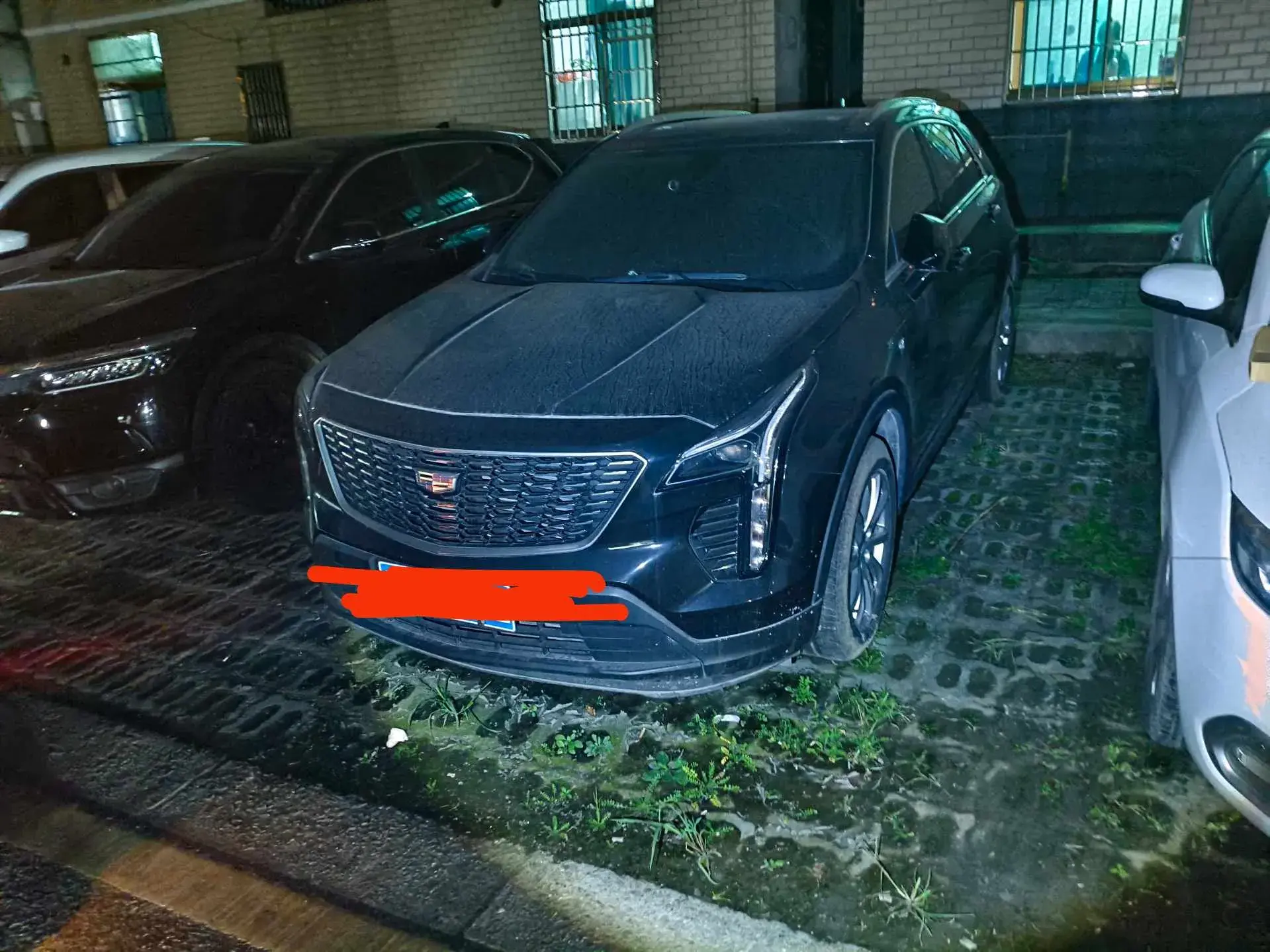 2021 CADILLAC XT4 view 1