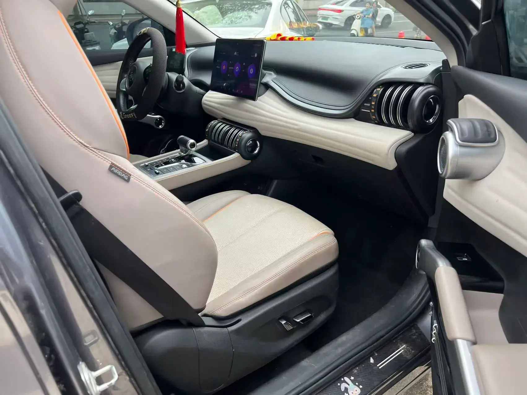 2022 BYD YUAN thumbnail 2