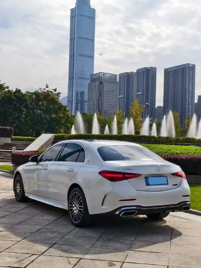 2023 Mercedes-Benz C Class 1.5T 204HP L4 9AT,autocango,china used car exporter,china ev exporter,chinese used car exporter,chinese used ev exporter