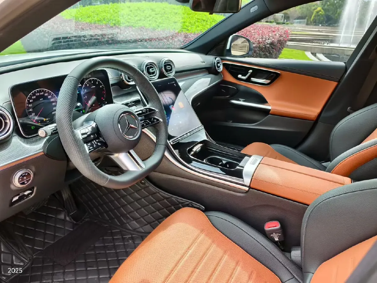 2023 Mercedes-Benz C Class 1.5T 204HP L4 9AT,autocango,china used car exporter,china ev exporter,chinese used car exporter,chinese used ev exporter