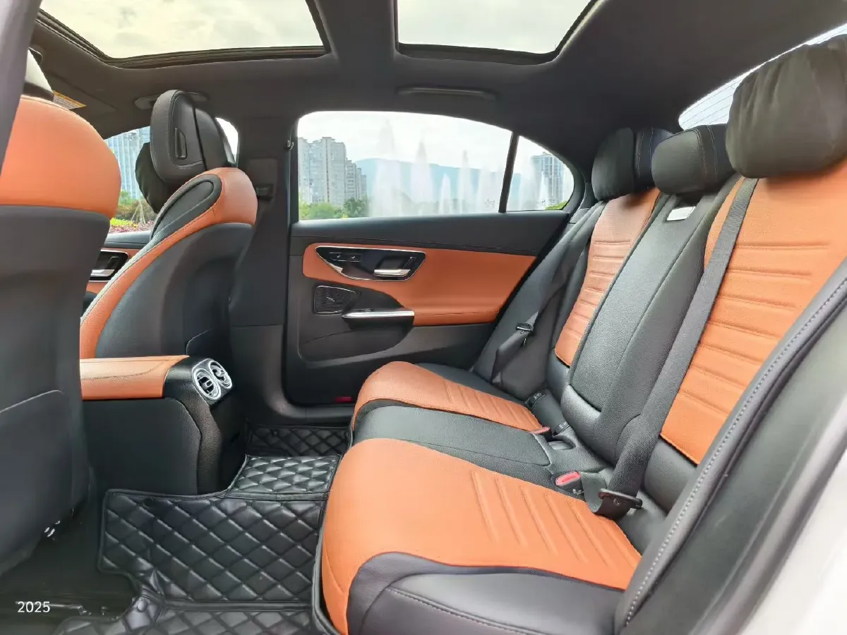 2023 Mercedes-Benz C Class 1.5T 204HP L4 9AT,autocango,china used car exporter,china ev exporter,chinese used car exporter,chinese used ev exporter