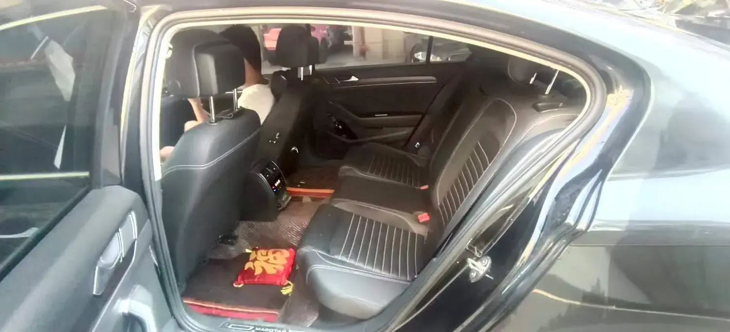 2020 VOLKSWAGEN MAGOTAN thumbnail 4