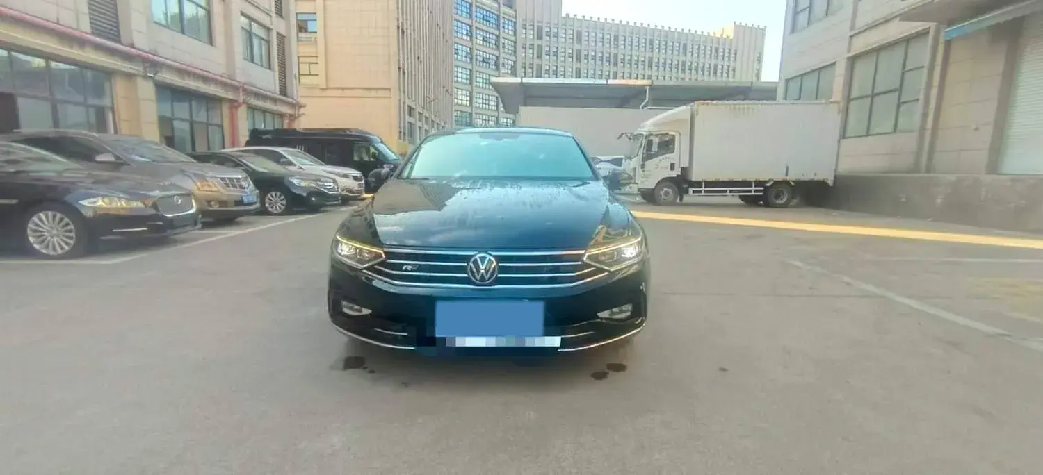 2020 VOLKSWAGEN MAGOTAN thumbnail 2