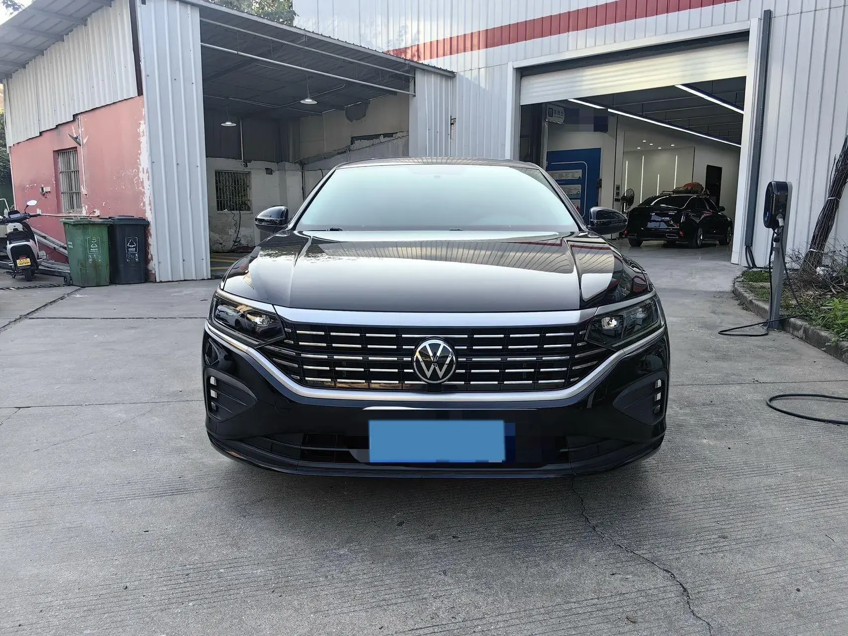 2022 VOLKSWAGEN PASSAT thumbnail 2