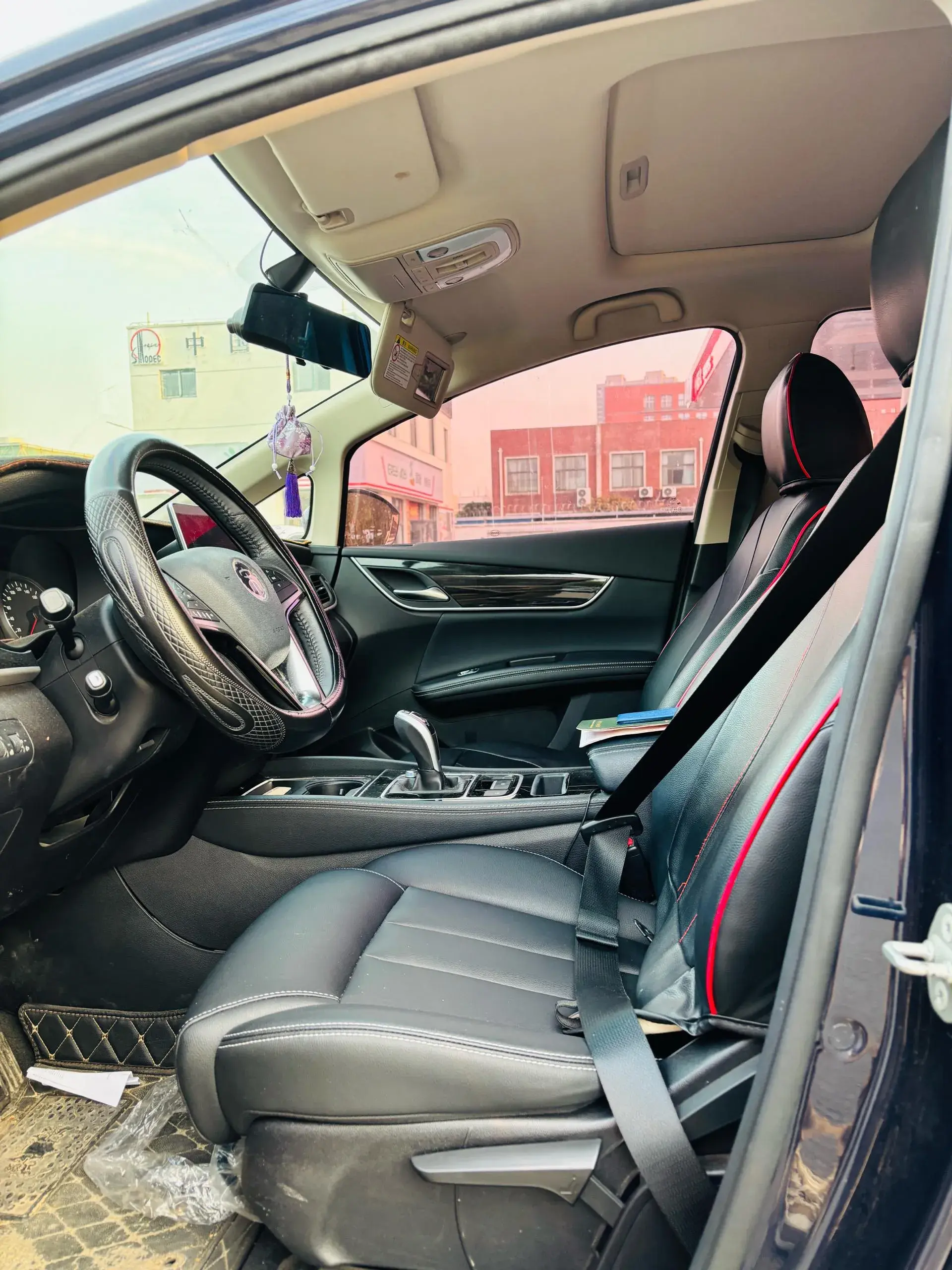 2019 BYD SONG thumbnail 4