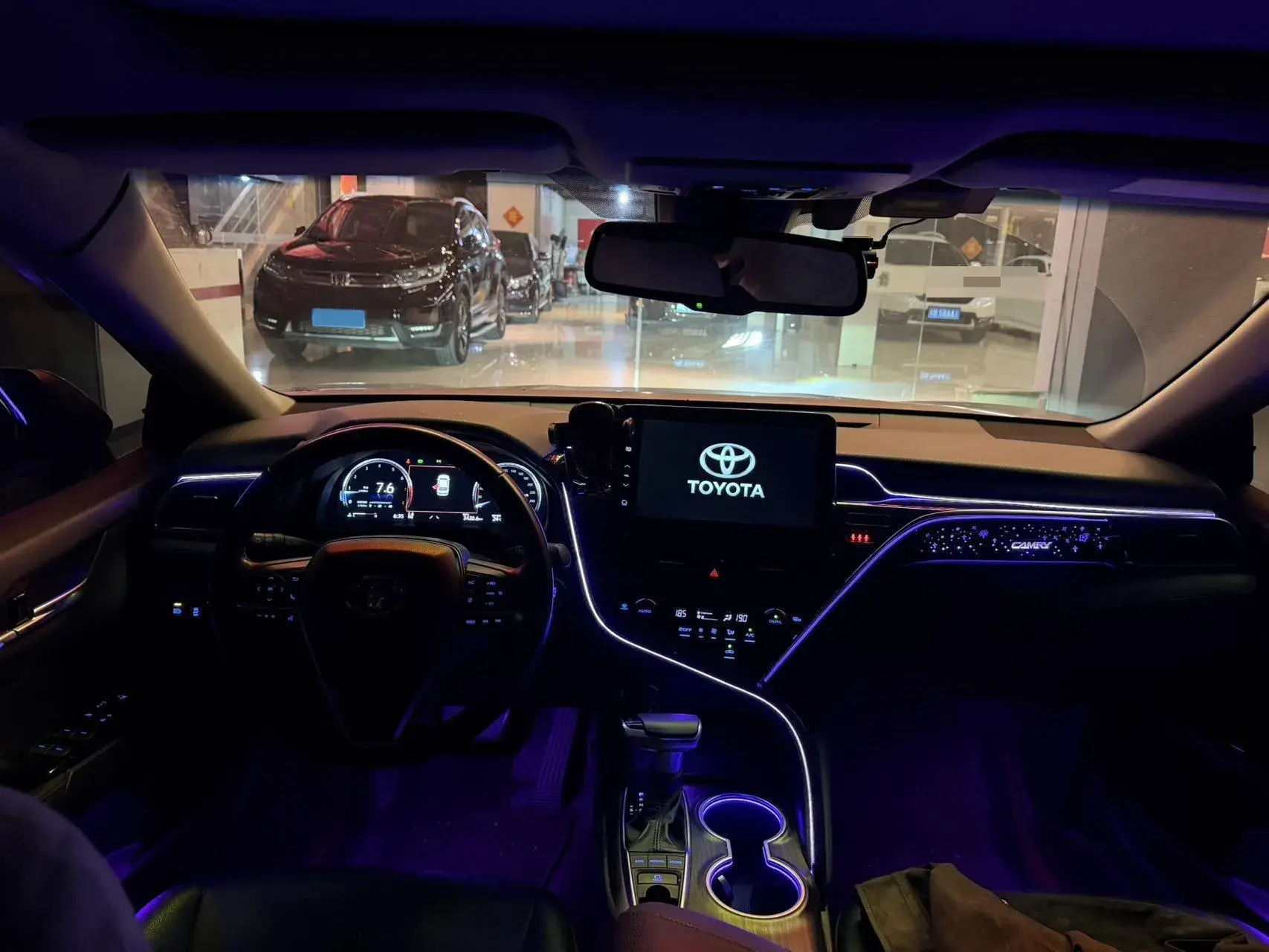 2021 TOYOTA CAMRY thumbnail 3