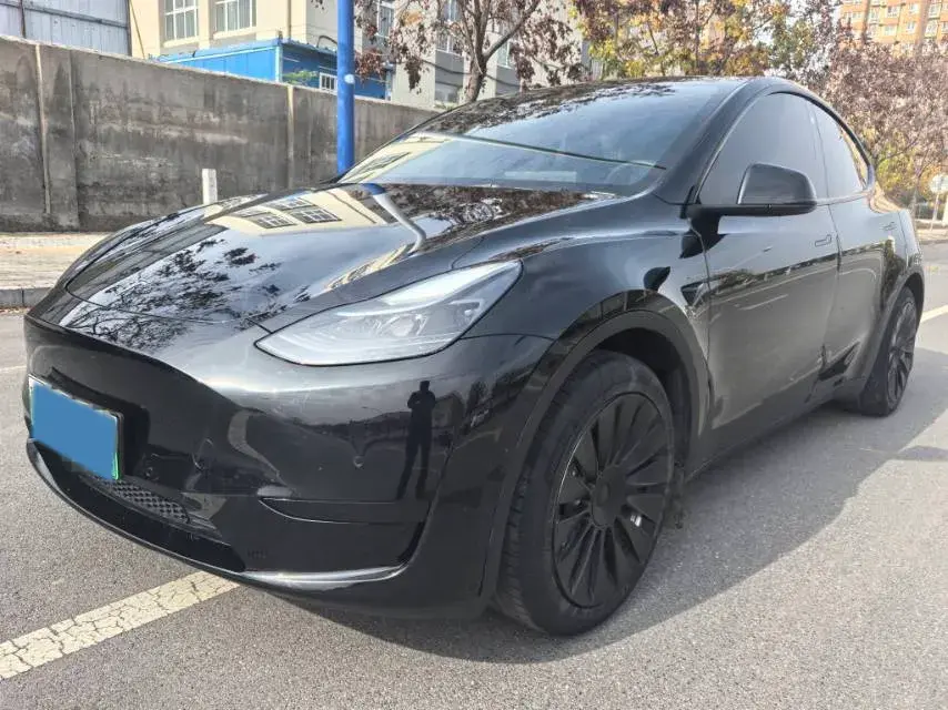 2022 Tesla Model Y BEV 60KWH