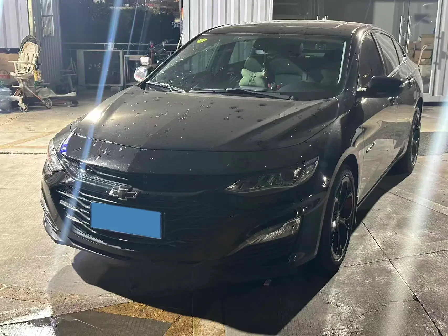 2021 CHEVROLET MALIBU view 1