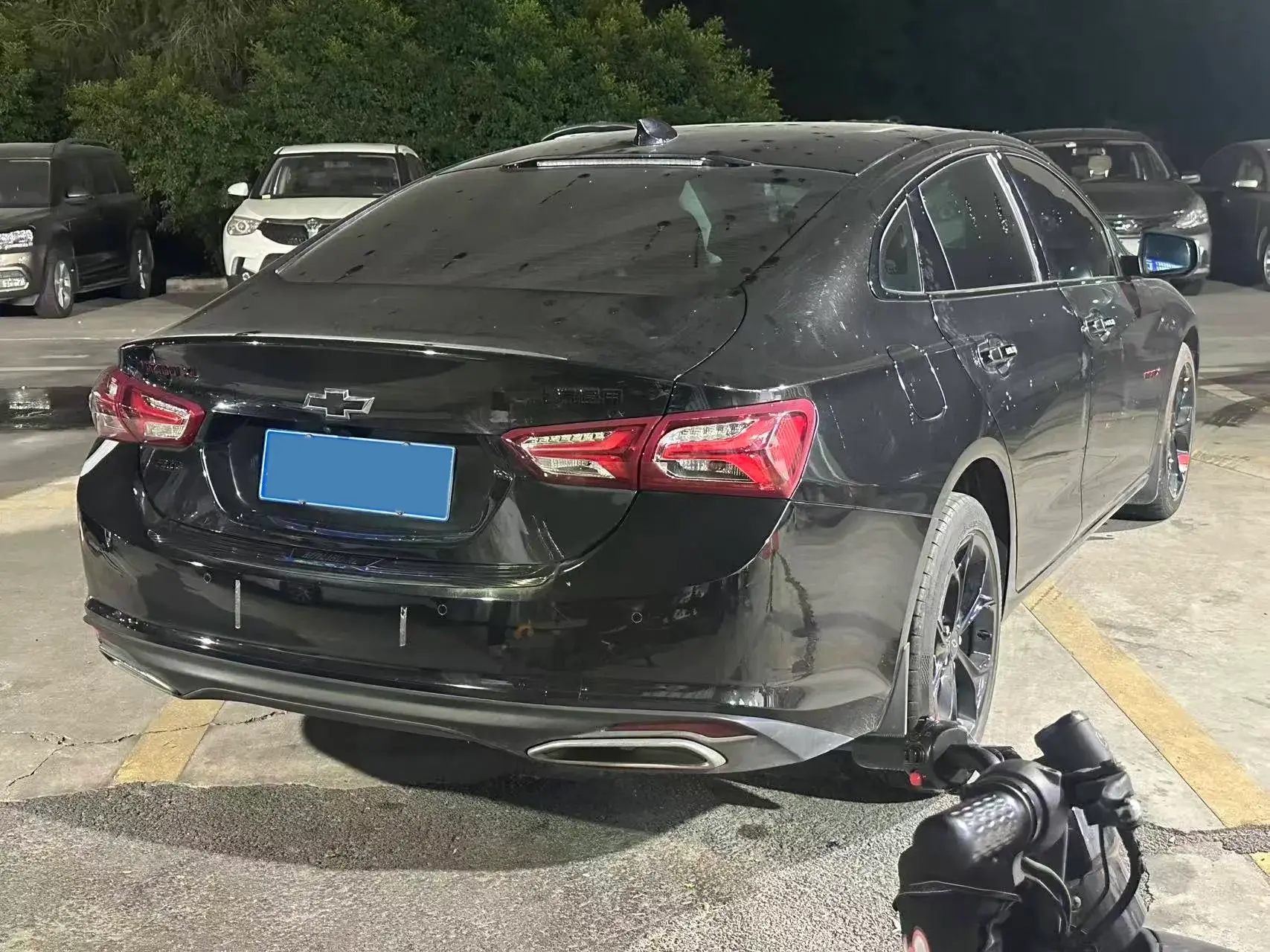 2021 CHEVROLET MALIBU thumbnail 4