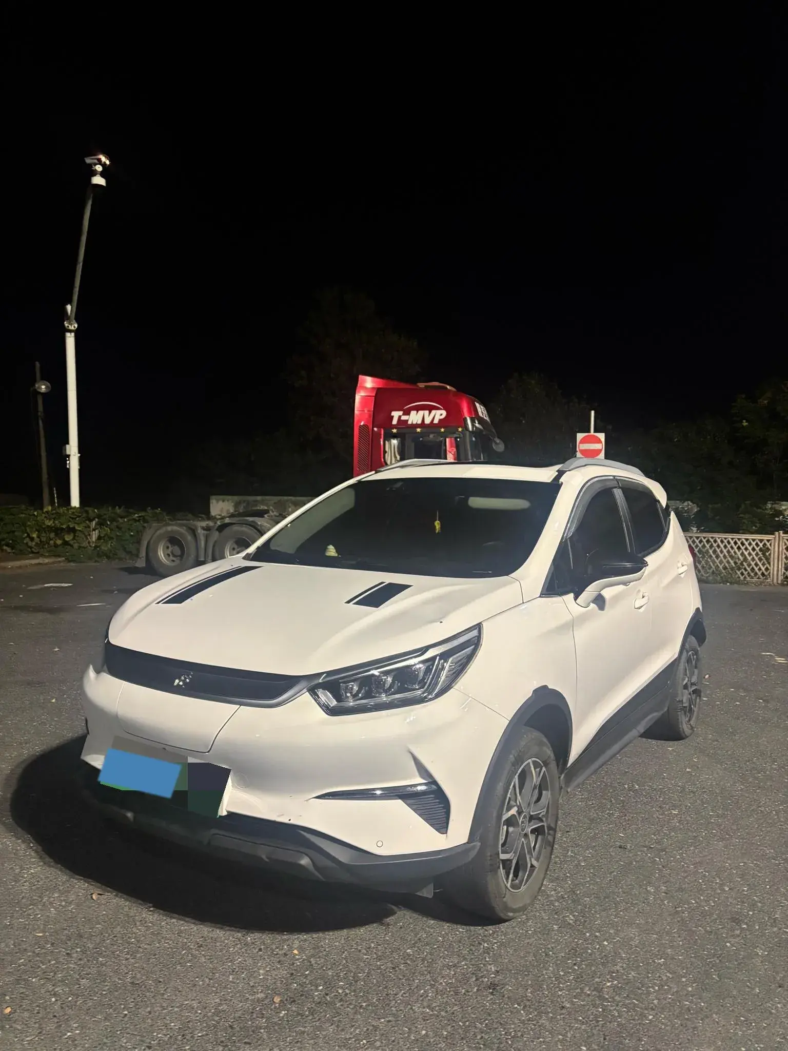 2021 BYD YUAN view 1