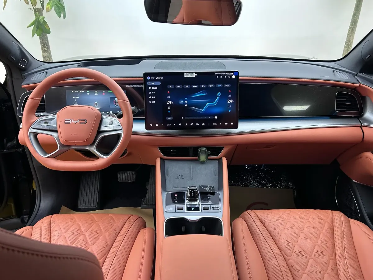 2025 BYD Sea Lion 07 BEV 80.64KWH,autocango,china used car exporter,china ev exporter,chinese used car exporter,chinese used ev exporter