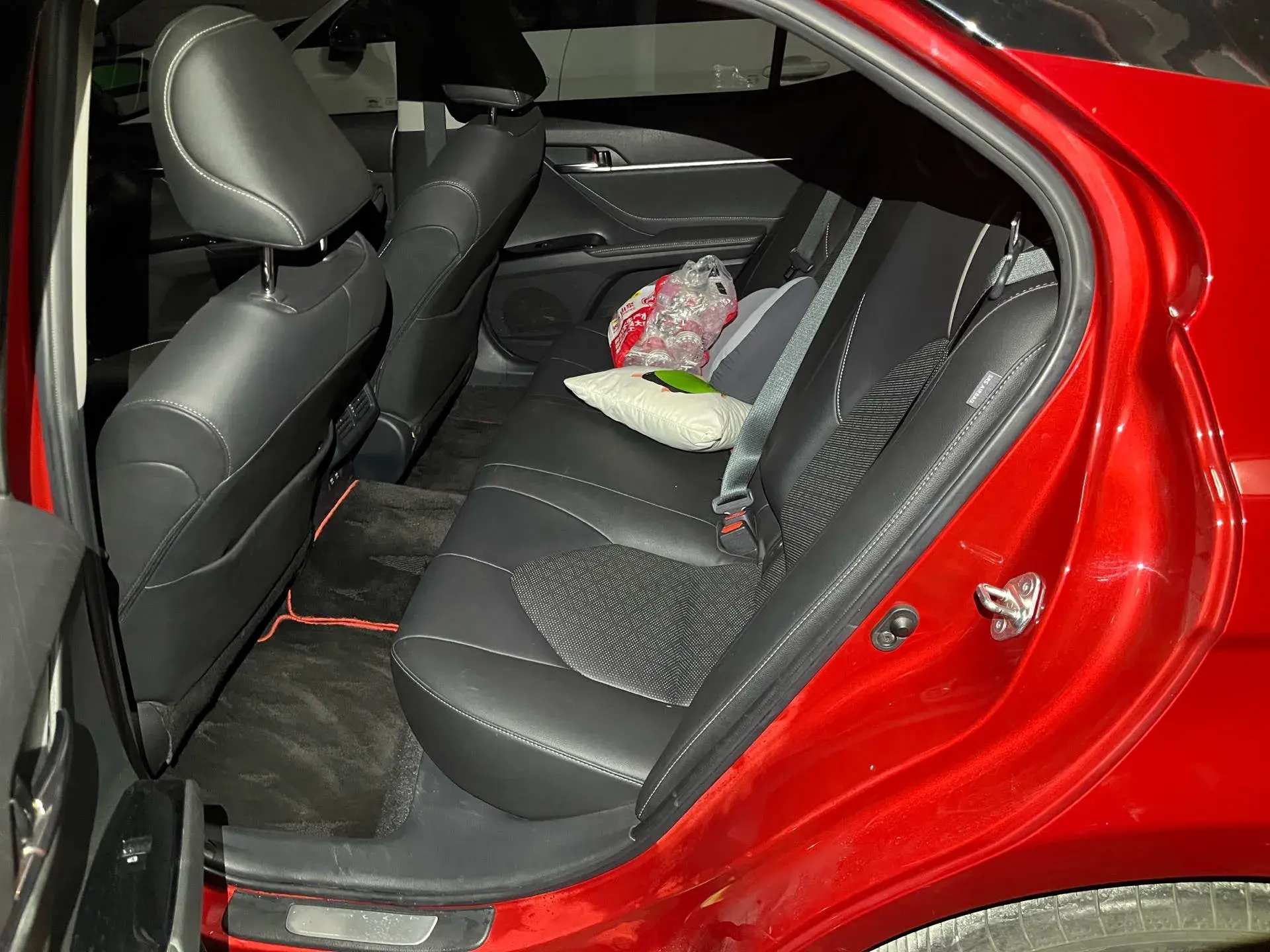 2019 TOYOTA CAMRY thumbnail 4