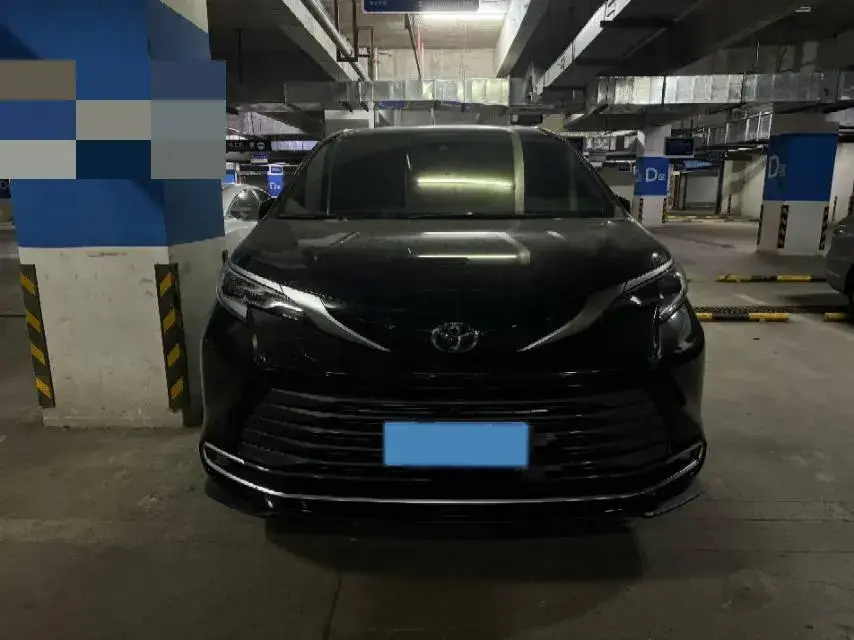 2023 TOYOTA SIENNA thumbnail 2