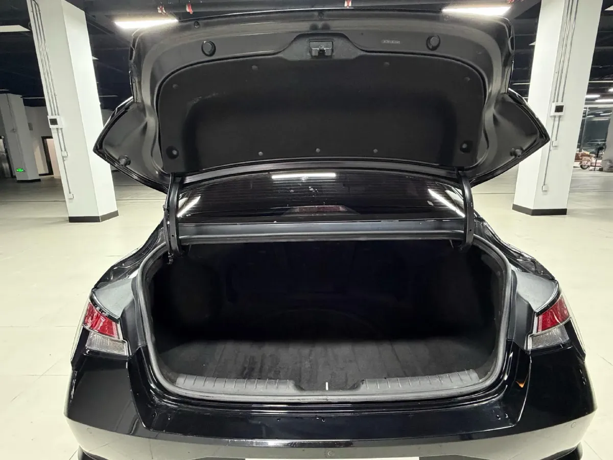 2022 Hyundai Elantra 1.5L 115HP L4 CVT,autocango,china used car exporter,china ev exporter,chinese used car exporter,chinese used ev exporter